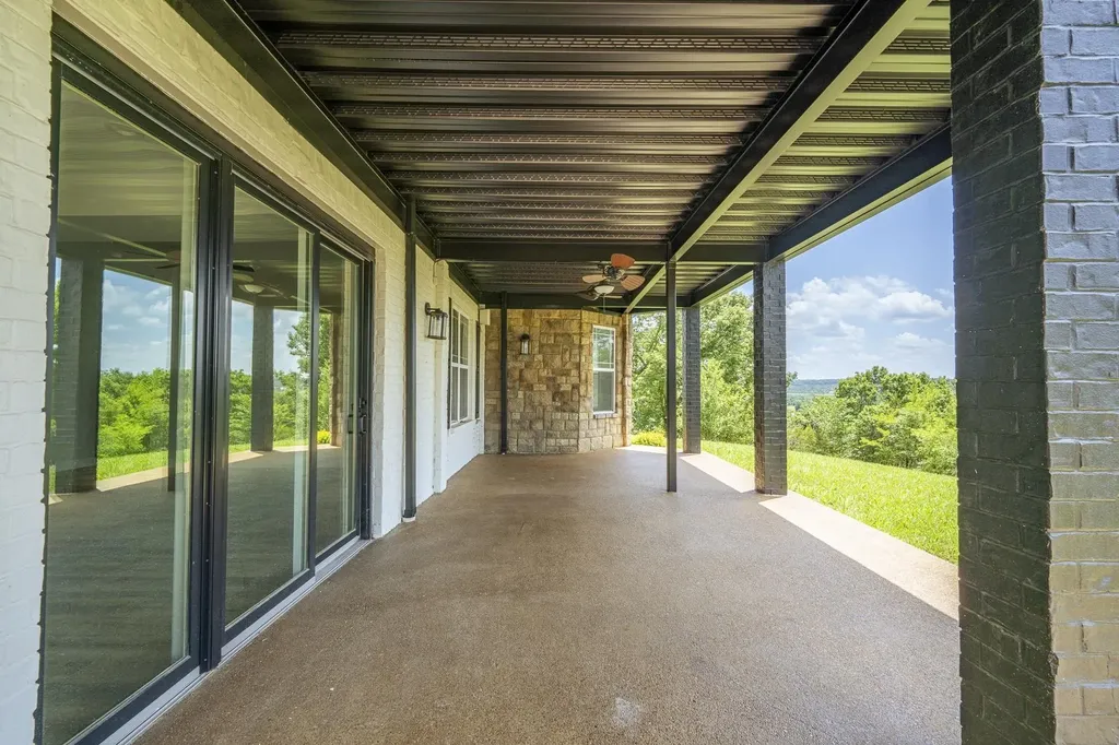 851 Rivers Edge Drive Bath Springs TN 38311