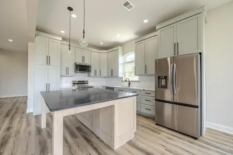 851 Rivers Edge Drive Bath Springs TN 38311