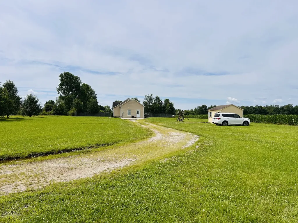 183 Grosch Drive Manchester TN 37355