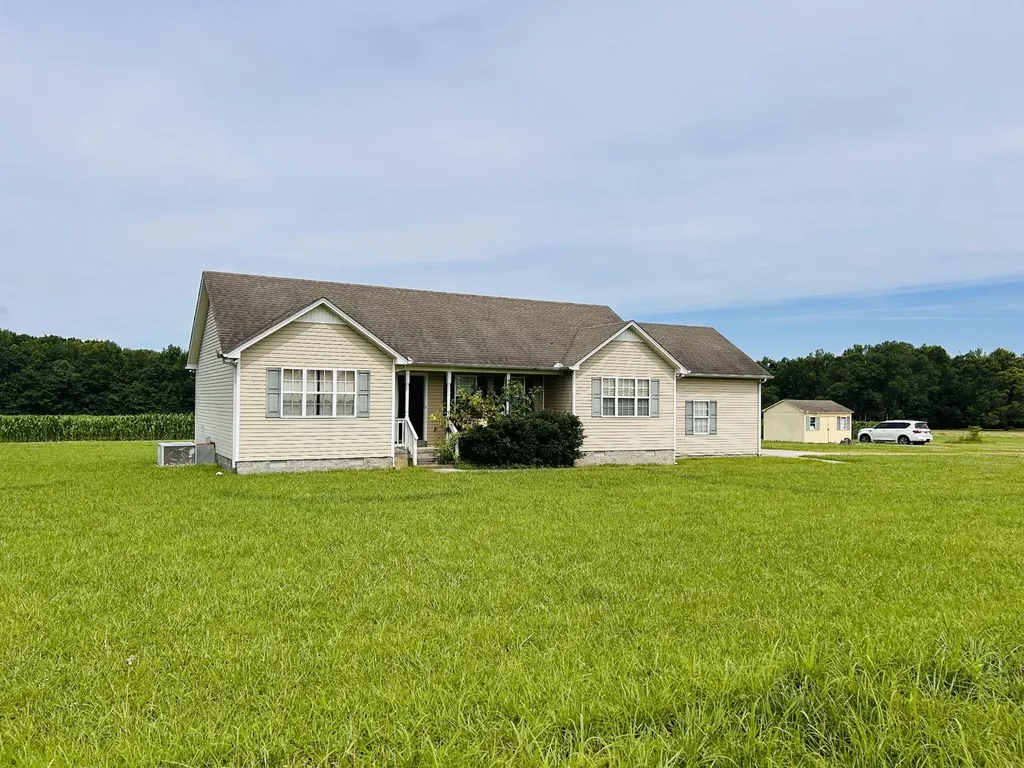 183 Grosch Drive Manchester TN 37355