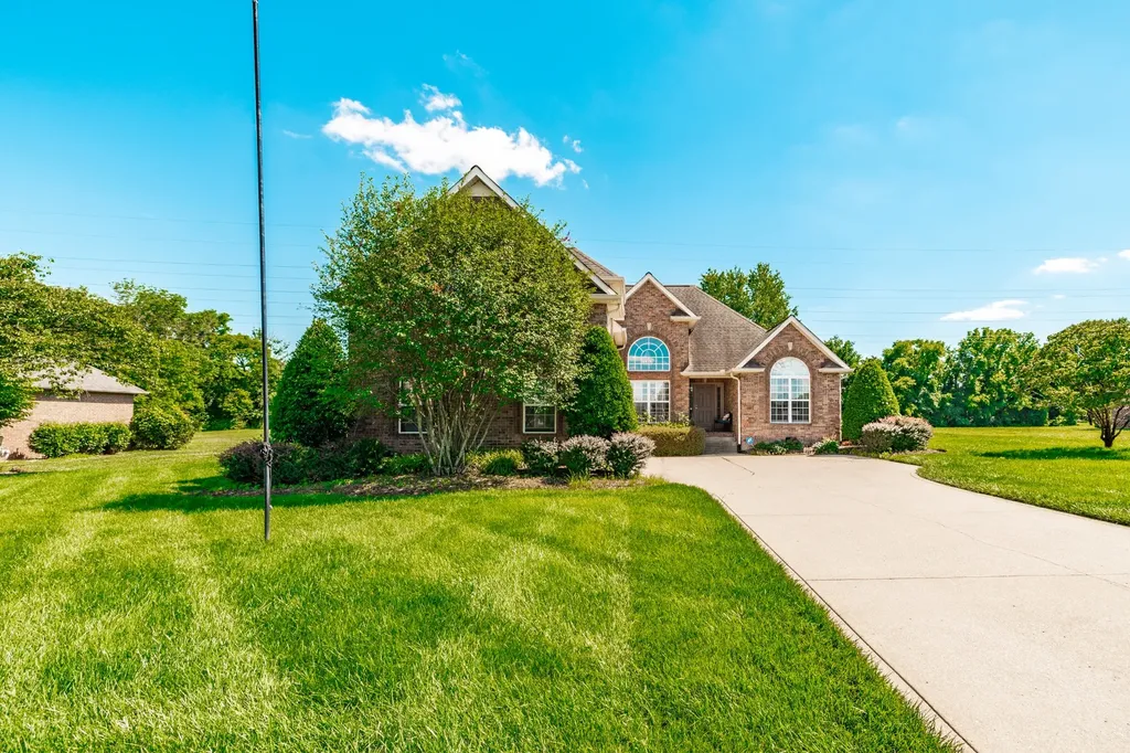 789 Starpoint Drive Gallatin TN 37066