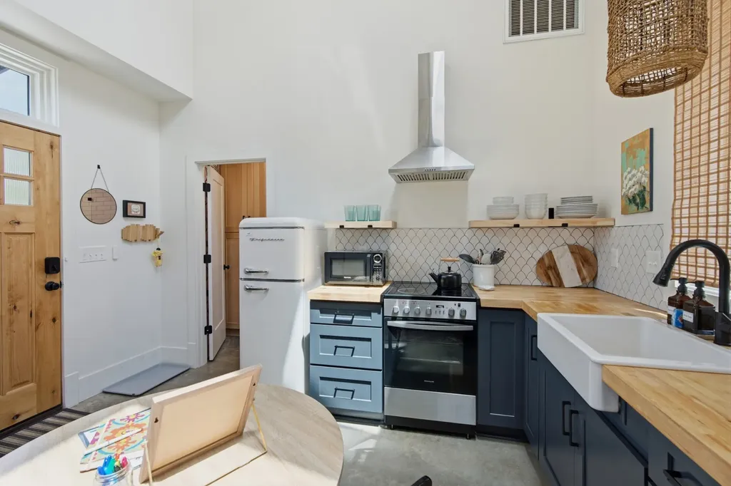 1417 Gartland Avenue Nashville TN 37206