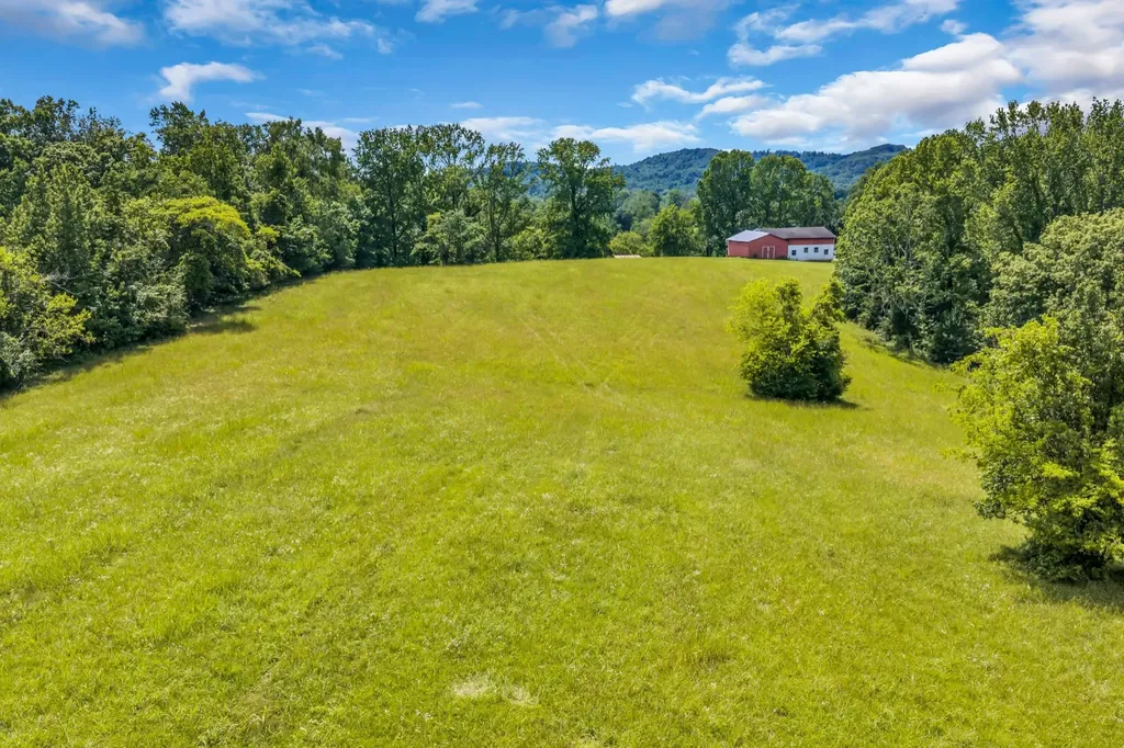 1204 Madison Creek Road Goodlettsville TN 37072