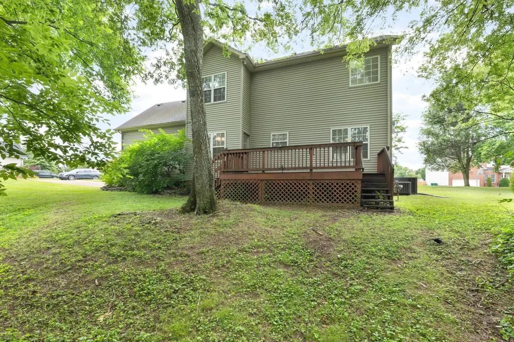 2571 Milton Lane Thompsons Station TN 37179