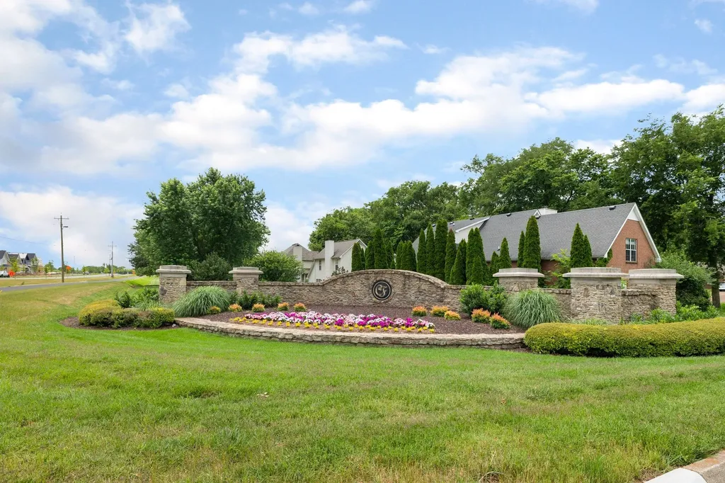 2571 Milton Lane Thompsons Station TN 37179