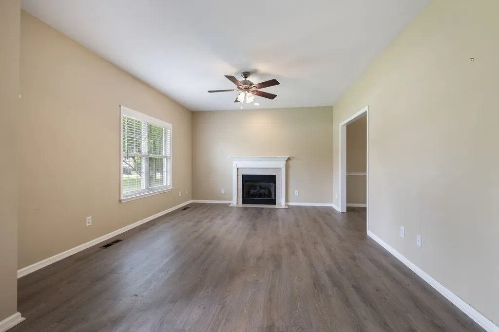 2571 Milton Lane Thompsons Station TN 37179