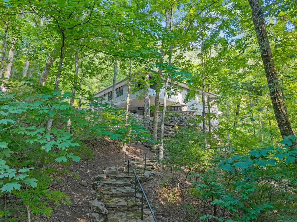 4 Glenn Abbey Nashville TN 37215