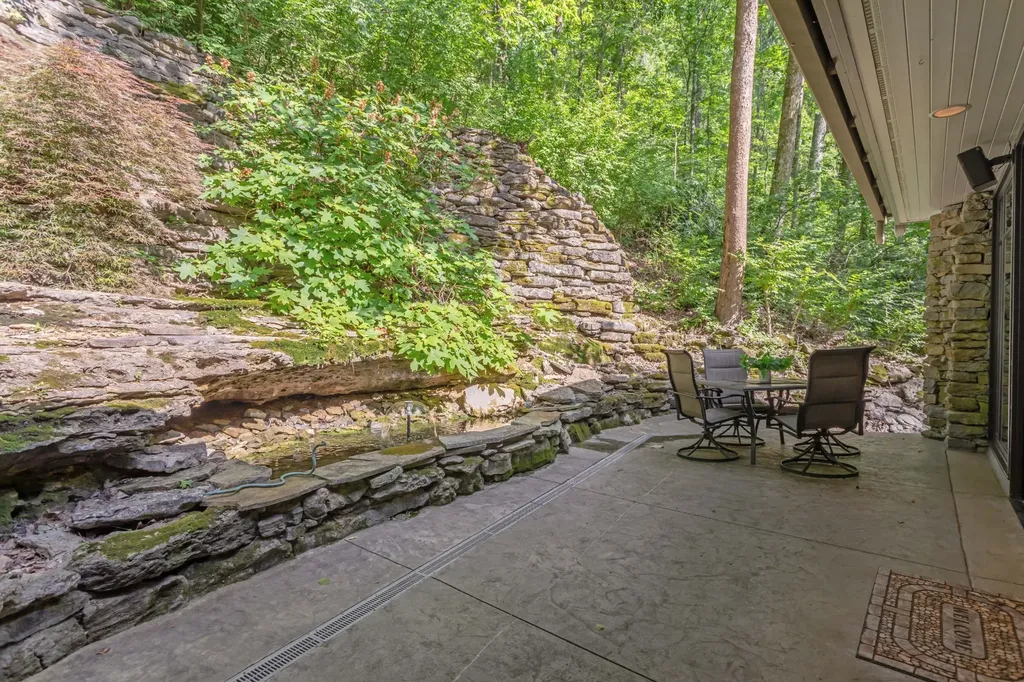 4 Glenn Abbey Nashville TN 37215