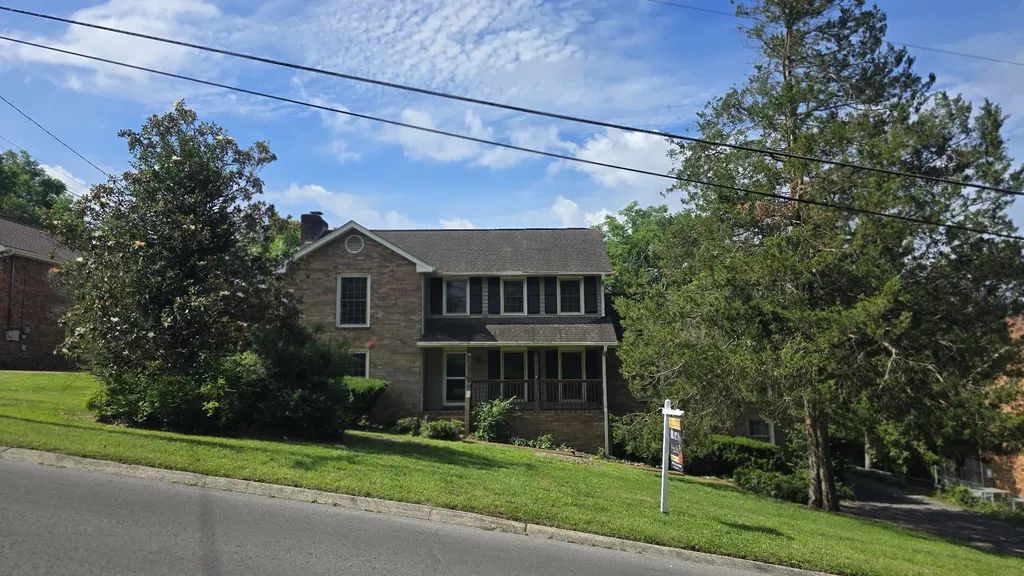 168 Allen Drive Hendersonville TN 37075
