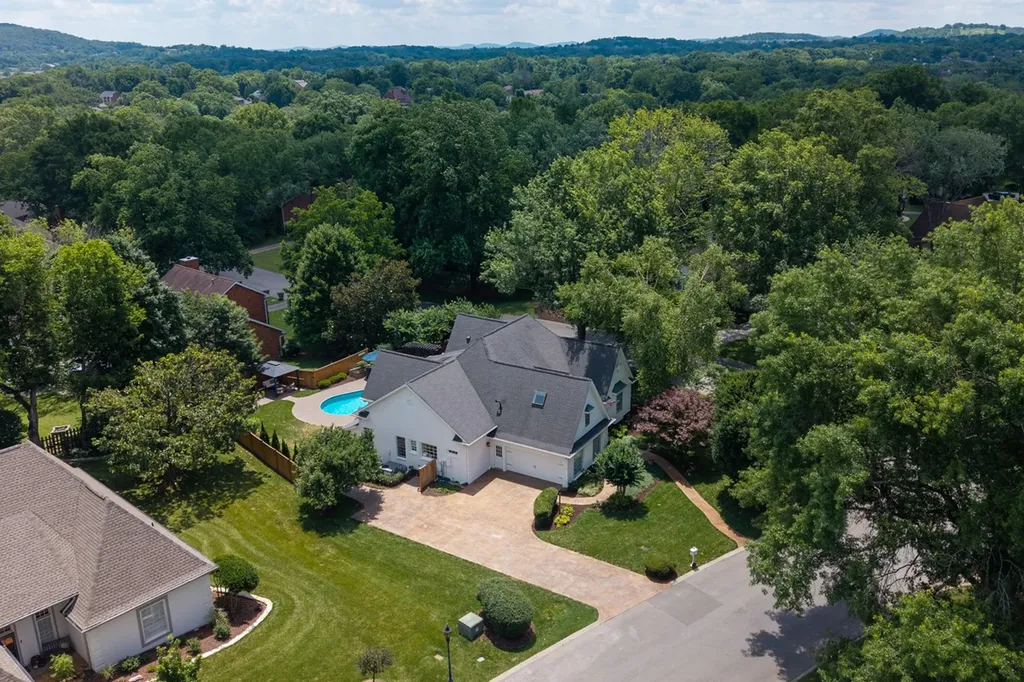 10 Lymington Court Brentwood TN 37027