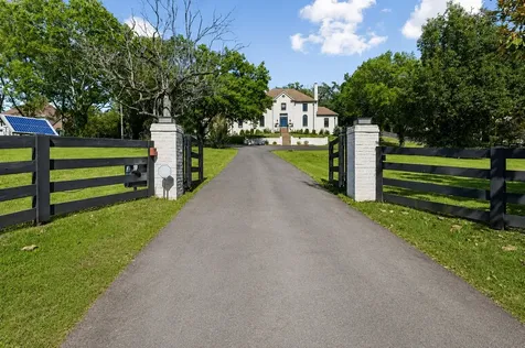 310 Deerwood Lane Brentwood TN 37027