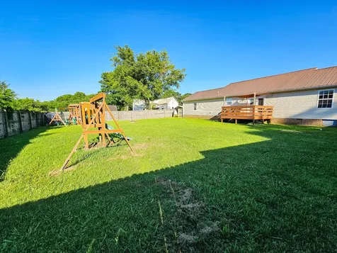 105 Twin Oaks Drive Bell Buckle TN 37020