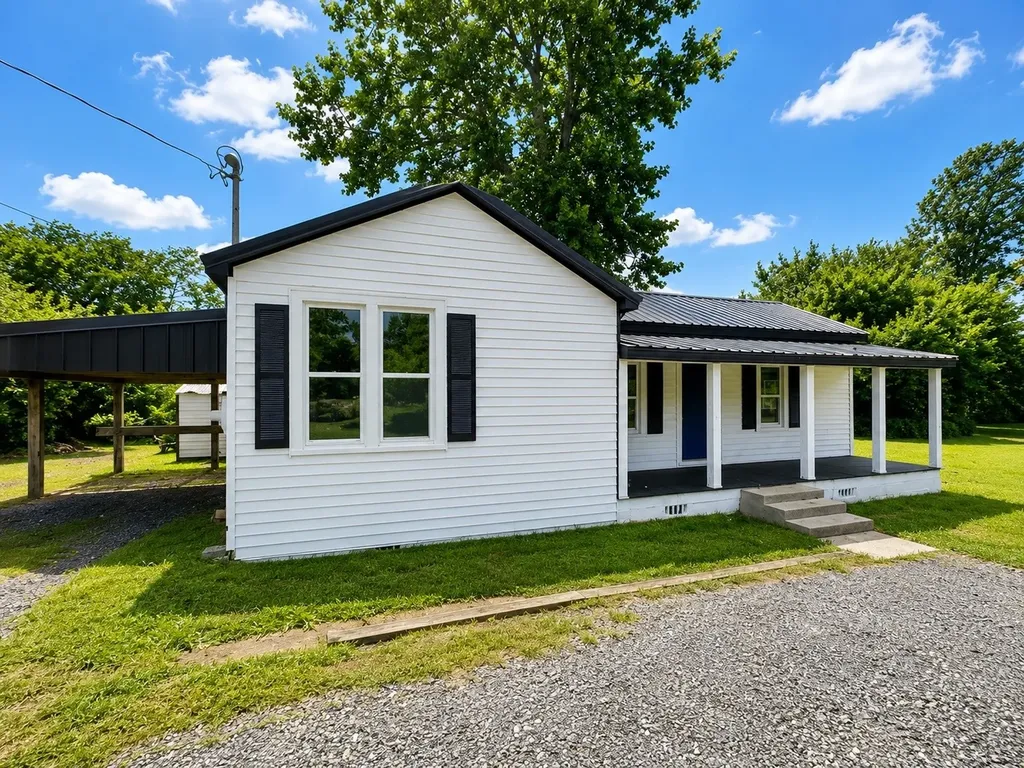 113 Depot Street Summertown TN 38483