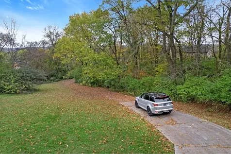 4081 Fairmeade Drive Nashville TN 37218