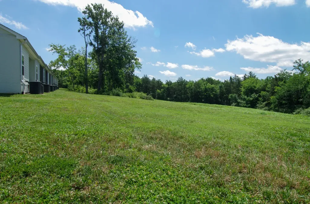 1144 Lock 4 Road Gallatin TN 37066