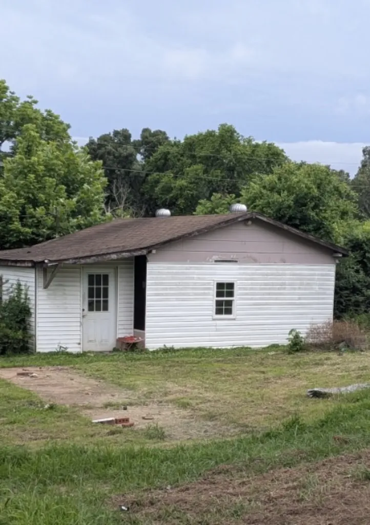119 Washington Avenue Camden TN 38320
