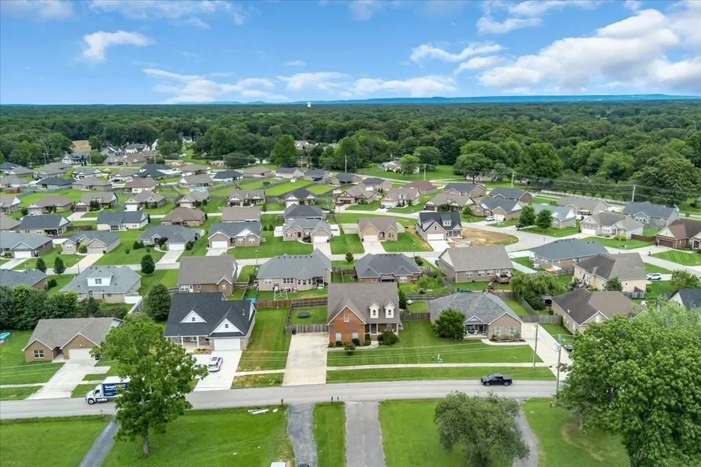 110 Riley Creek Road Tullahoma TN 37388