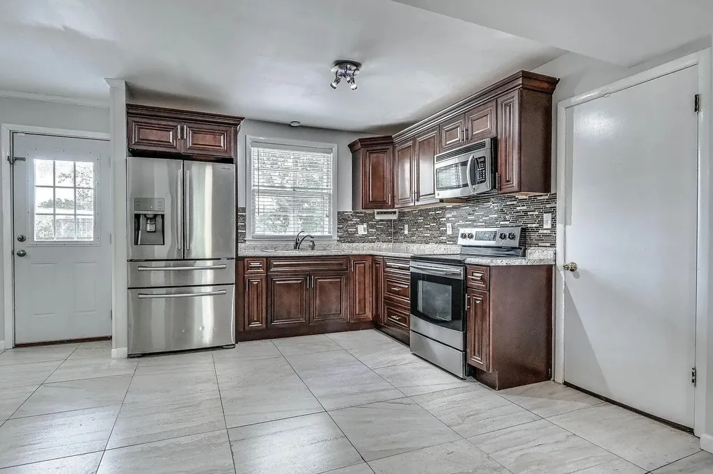 655 Harding Place Nashville TN 37211