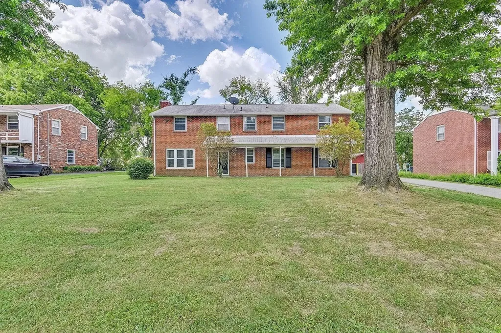 655 Harding Place Nashville TN 37211