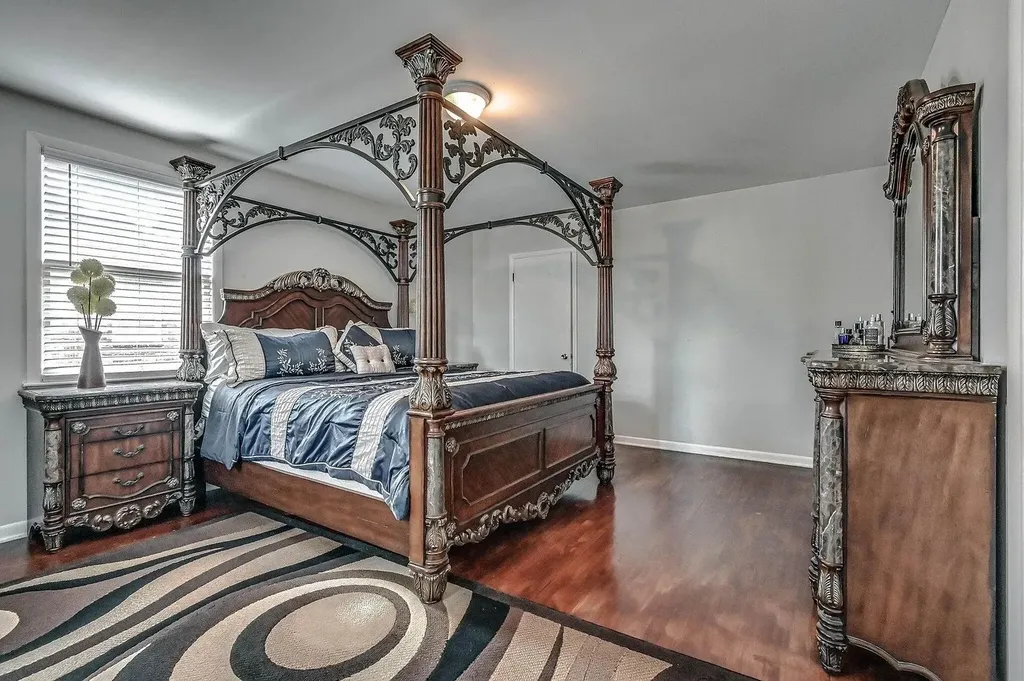 655 Harding Place Nashville TN 37211