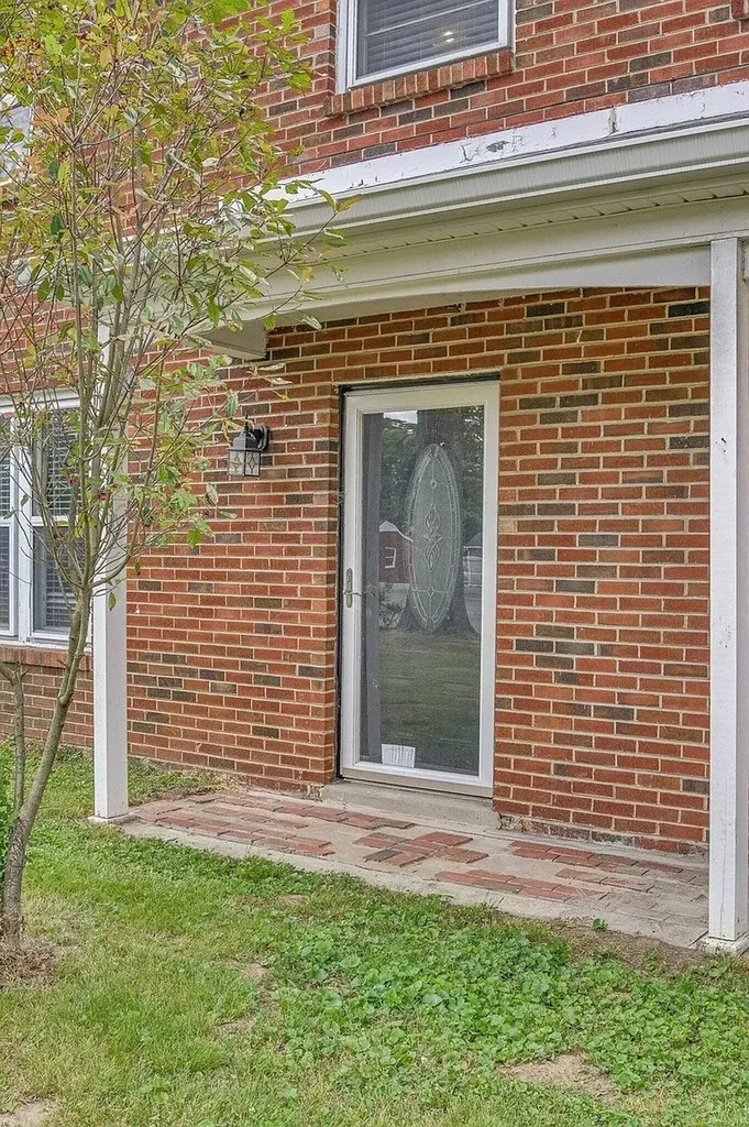 655 Harding Place Nashville TN 37211