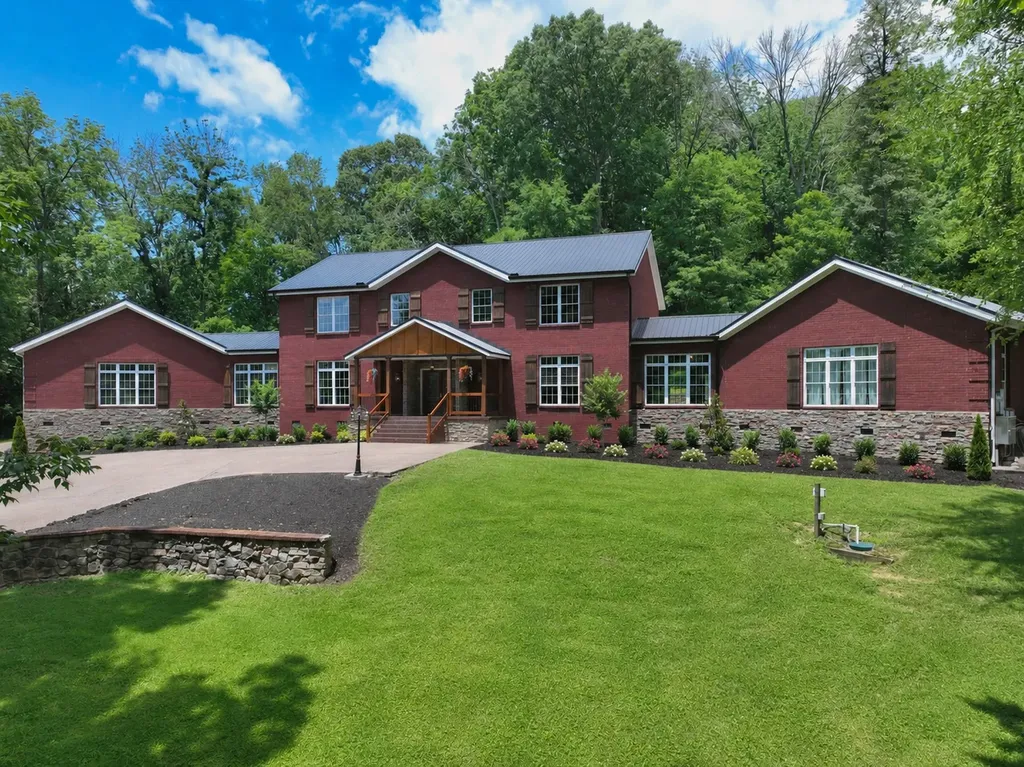 125 Happy Hollow Road Goodlettsville TN 37072