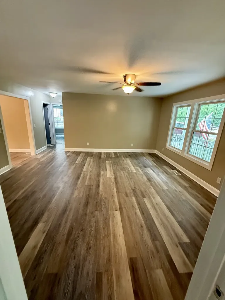 6 Mason Lane Brush Creek TN 38547