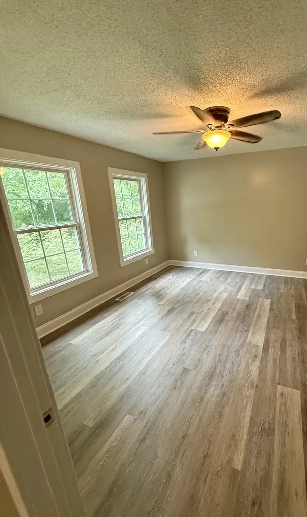 6 Mason Lane Brush Creek TN 38547