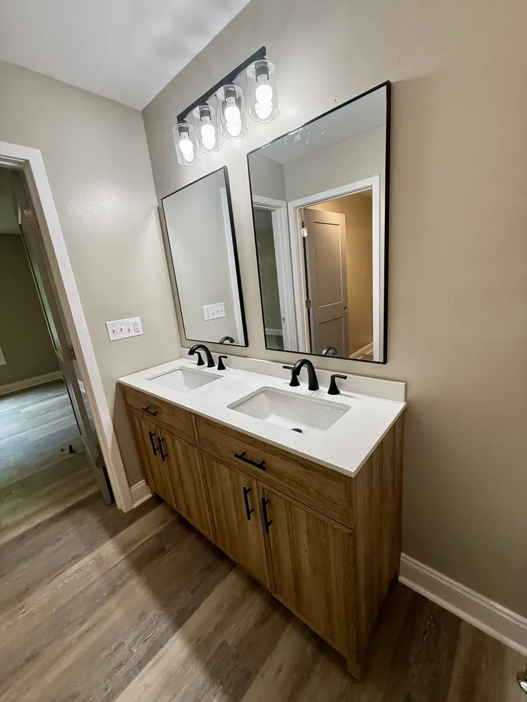 6 Mason Lane Brush Creek TN 38547