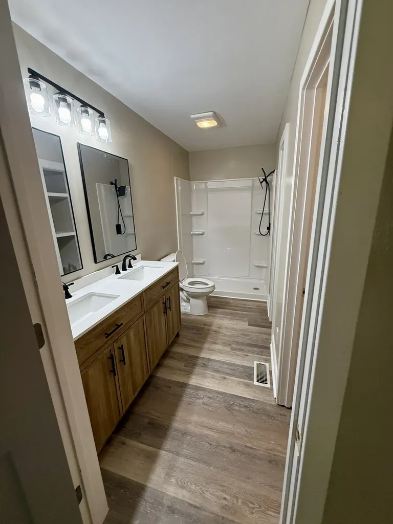 6 Mason Lane Brush Creek TN 38547