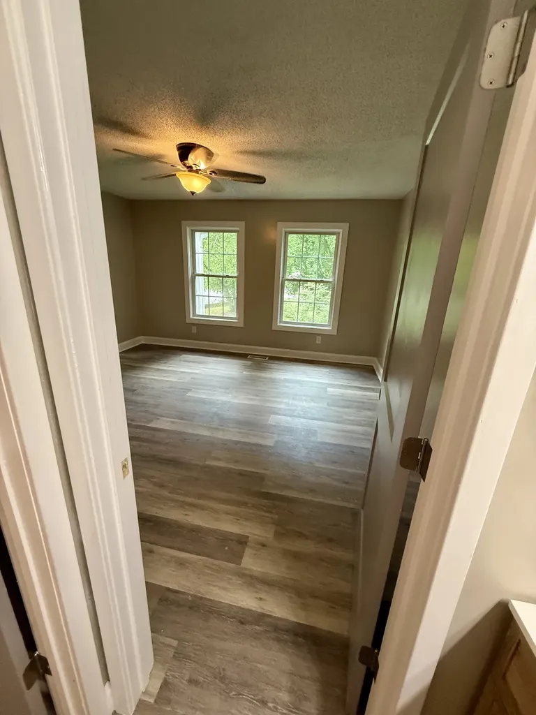 6 Mason Lane Brush Creek TN 38547