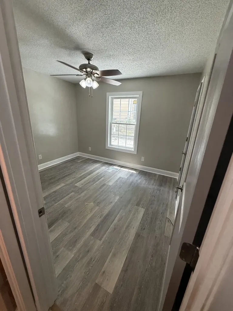 6 Mason Lane Brush Creek TN 38547