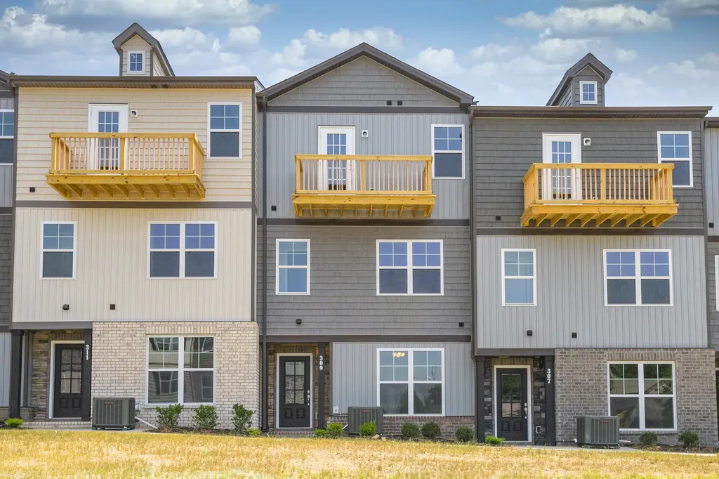 309 Jerry Butler Drive La Vergne TN 37086