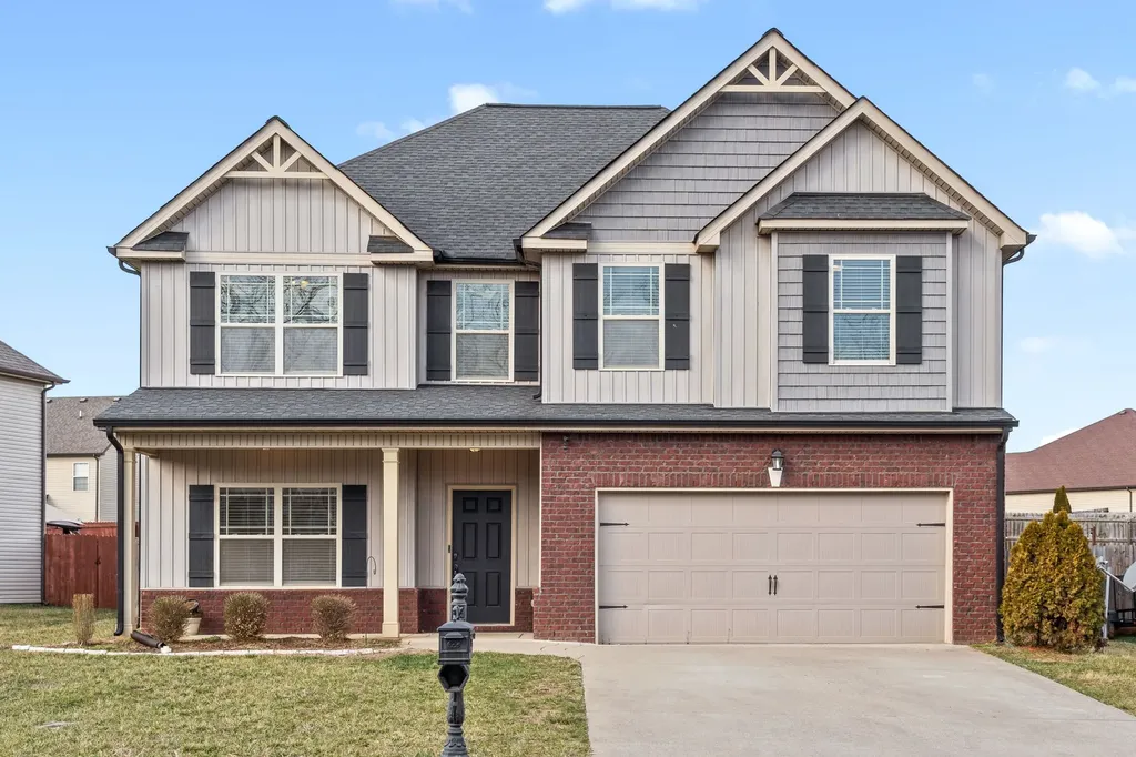 2976 Mcmanus Circle Clarksville TN 37042
