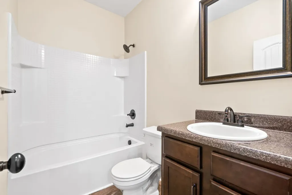 2976 Mcmanus Circle Clarksville TN 37042