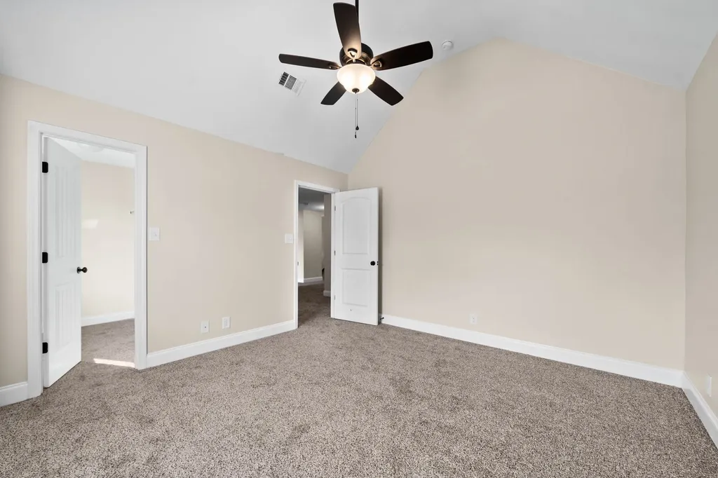 2976 Mcmanus Circle Clarksville TN 37042