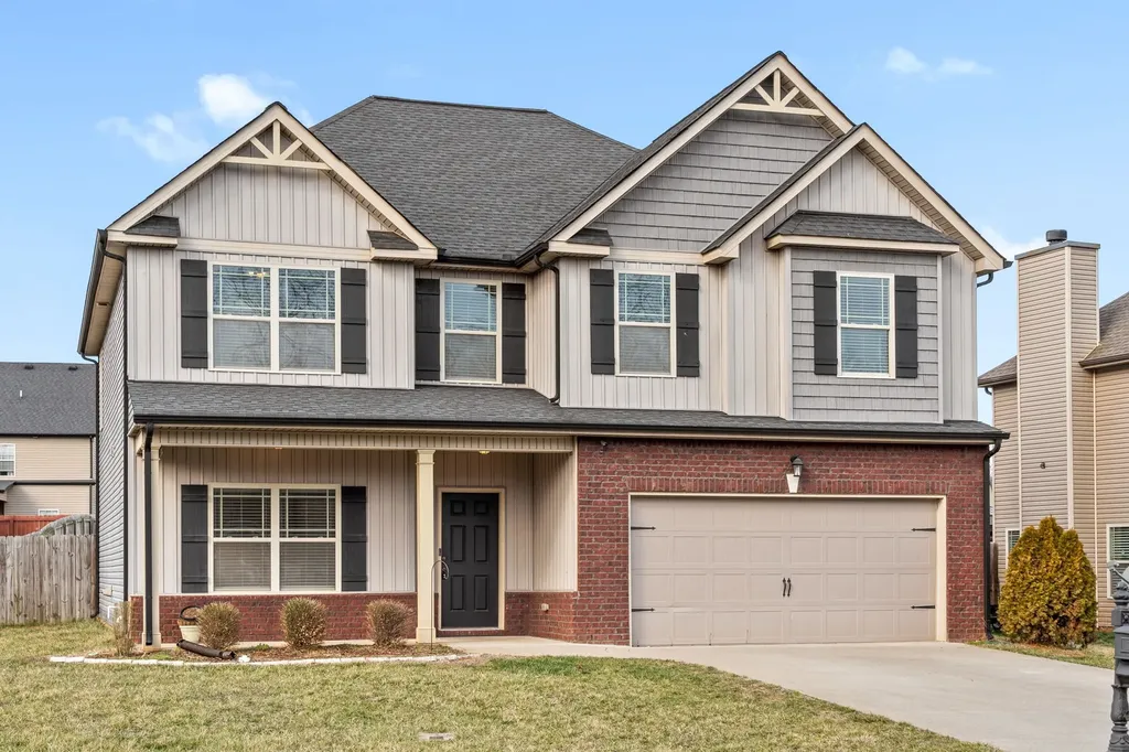 2976 Mcmanus Circle Clarksville TN 37042