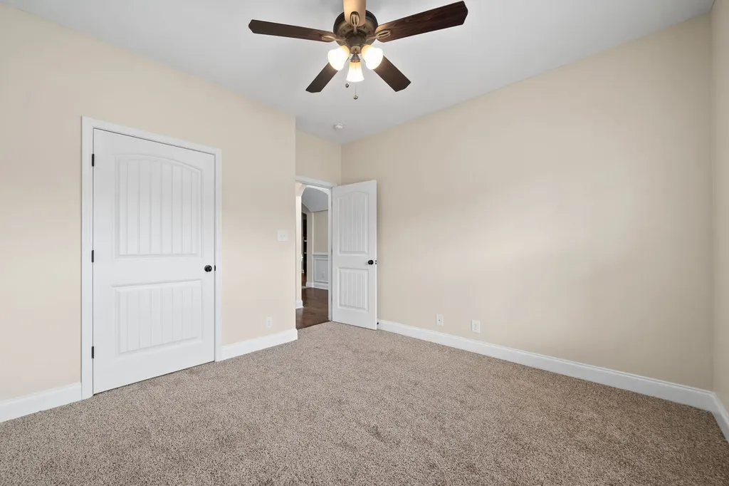 2976 Mcmanus Circle Clarksville TN 37042