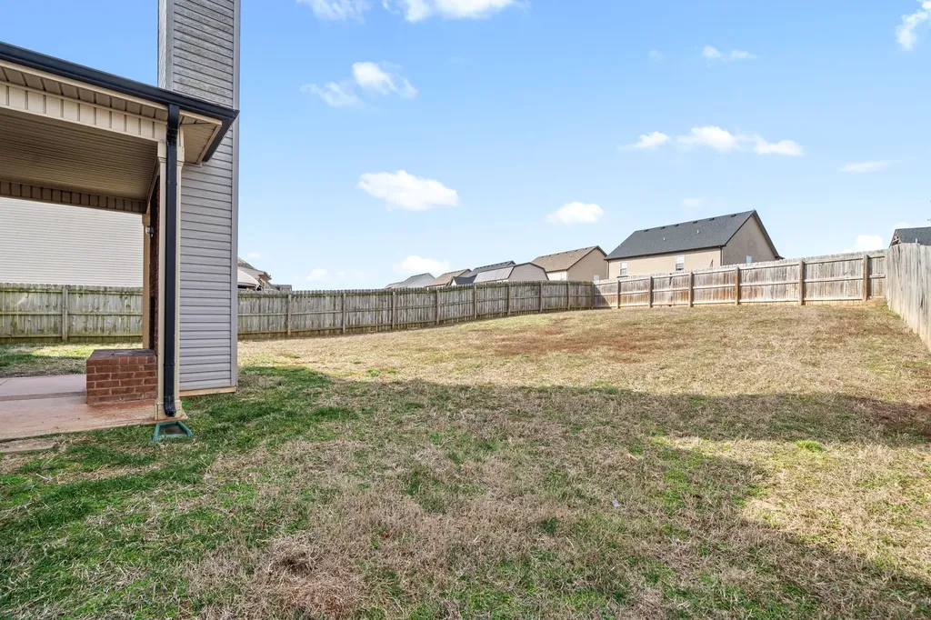 2976 Mcmanus Circle Clarksville TN 37042