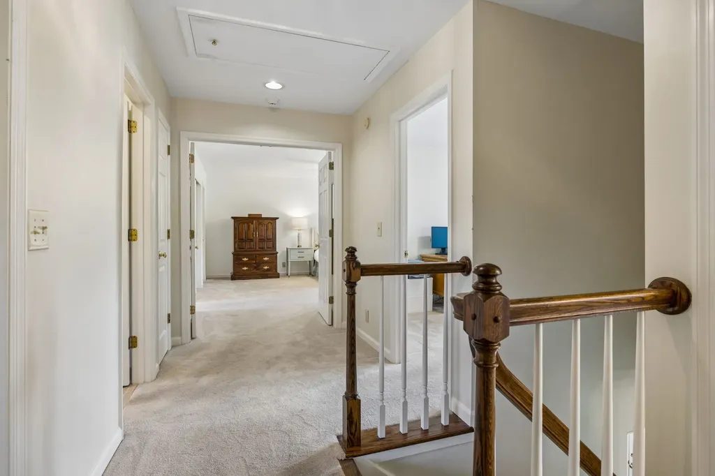 704 Helmsdale Pl, S Brentwood TN 37027