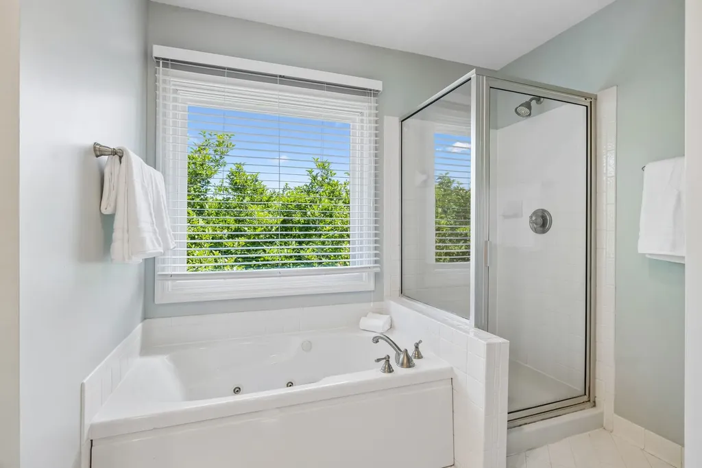 704 Helmsdale Pl, S Brentwood TN 37027