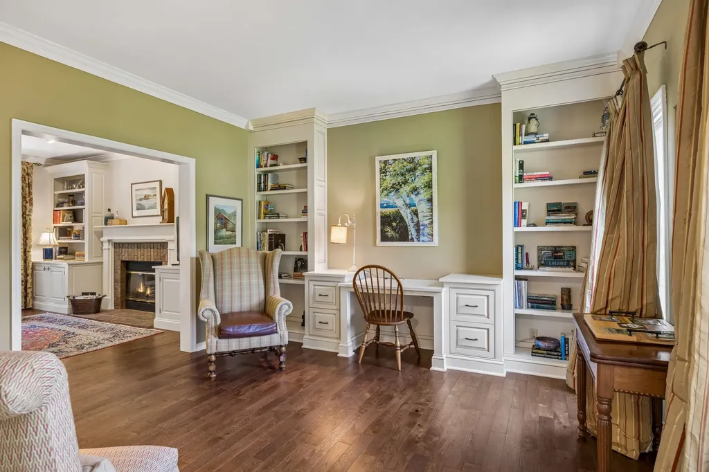 704 Helmsdale Pl, S Brentwood TN 37027