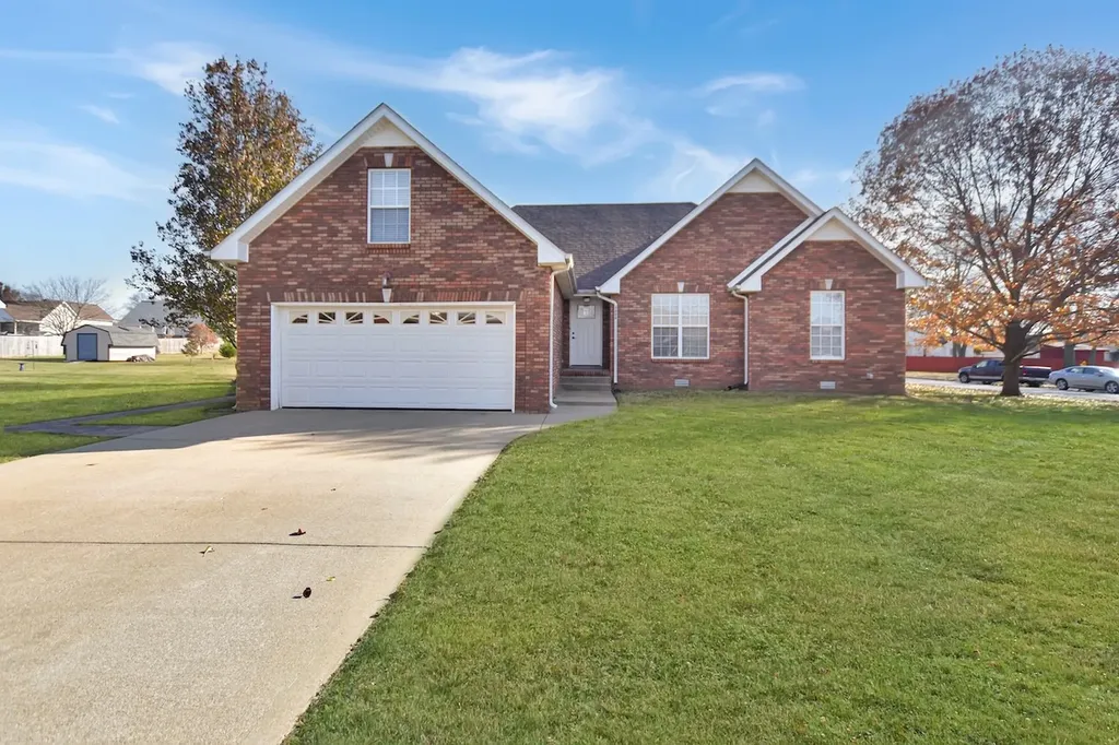 3896 Gaine Drive Clarksville TN 37040