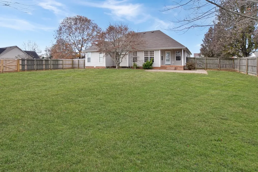 3896 Gaine Drive Clarksville TN 37040
