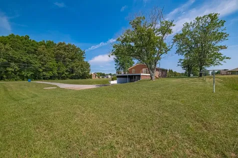 1319 Hills Chapel Road Manchester TN 37355