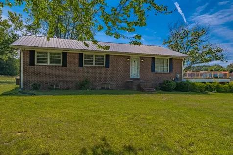1319 Hills Chapel Road Manchester TN 37355