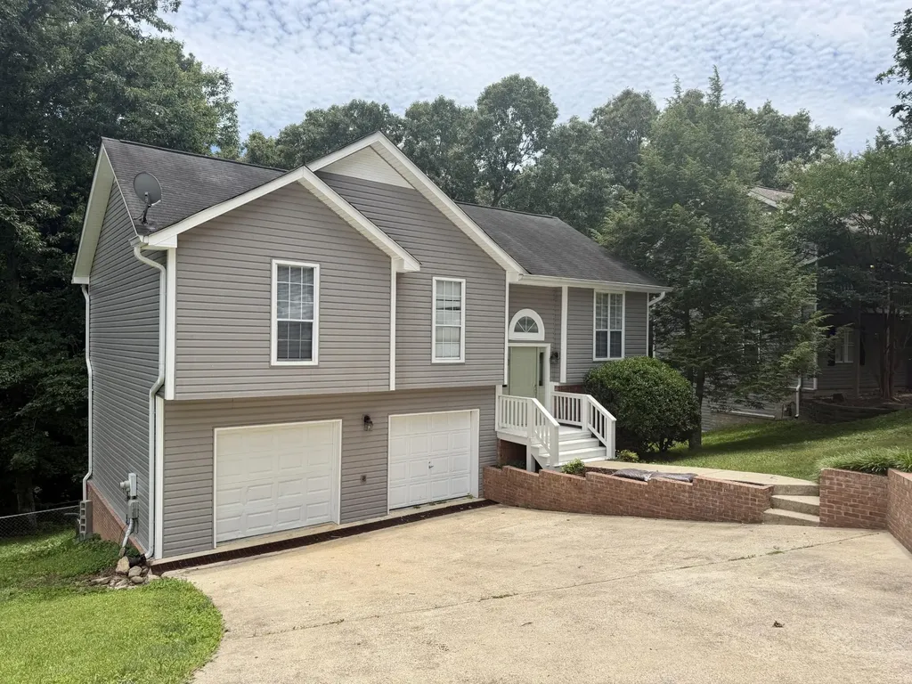 6836 Ridge Creek Drive Ooltewah TN 37363
