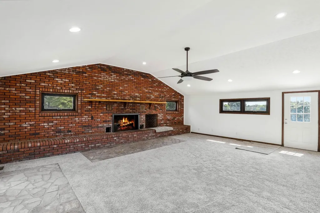 239 Wayne Threatt Road Dover TN 37058