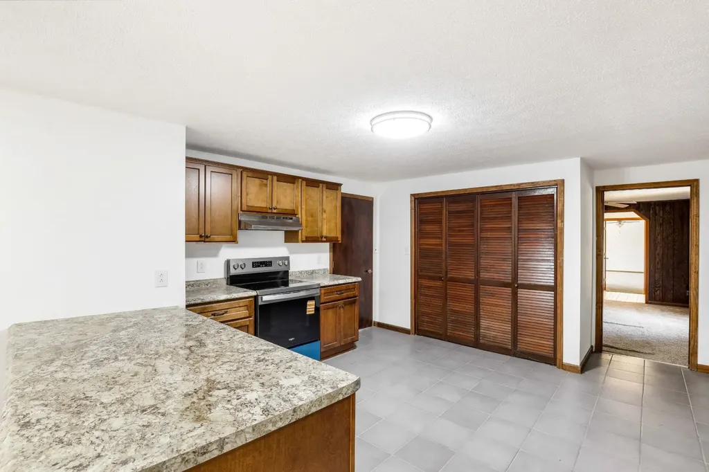 239 Wayne Threatt Road Dover TN 37058