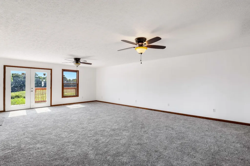 239 Wayne Threatt Road Dover TN 37058